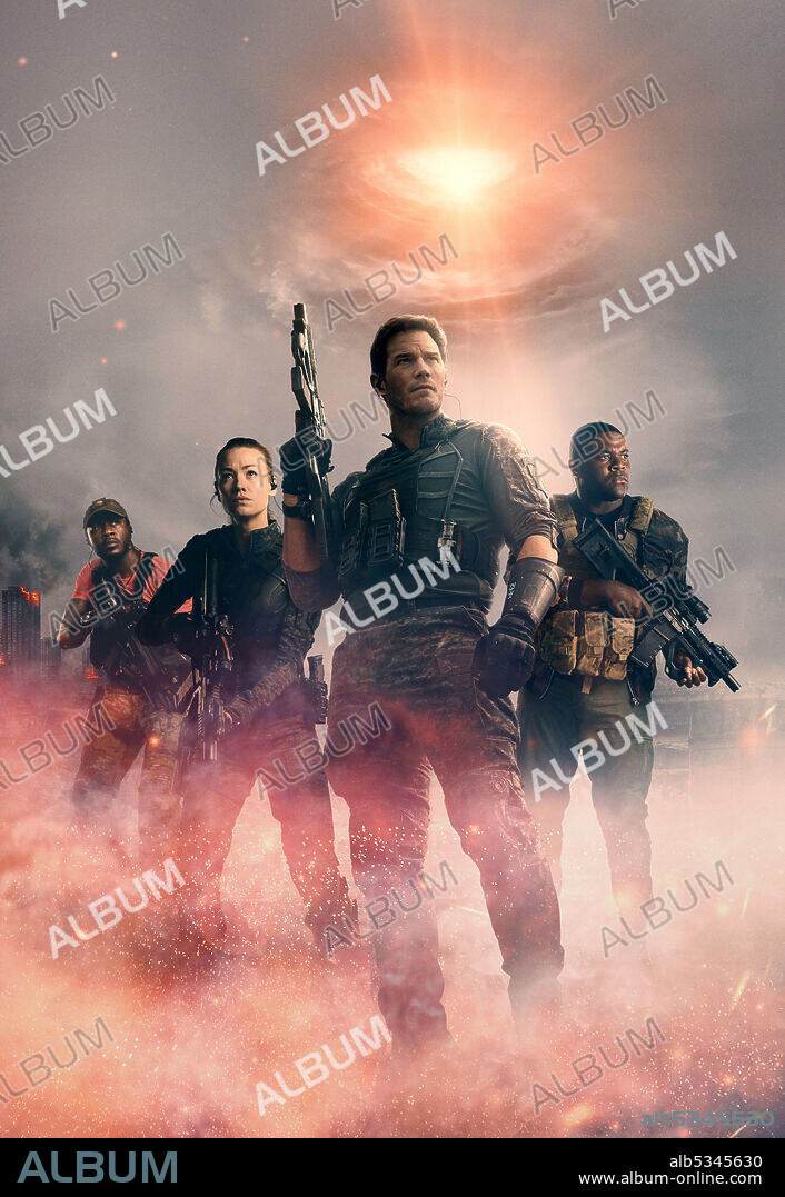 CHRIS PRATT and YVONNE STRAHOVSKI in THE TOMORROW WAR, 2021, directed by CHRIS MCKAY. Copyright Skydance Media.