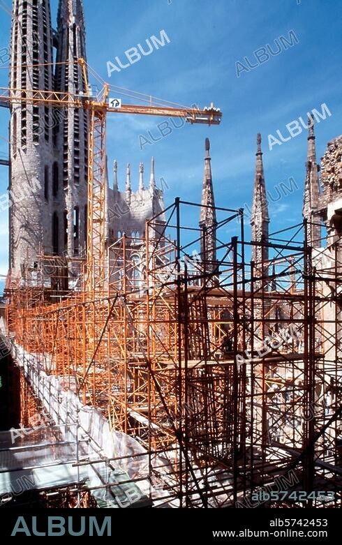 Barcelona, Kathedrale Sagrada Familia/. Baustelle 2. Aufnahmeformat: Kleinbild/24 × 36 mm.