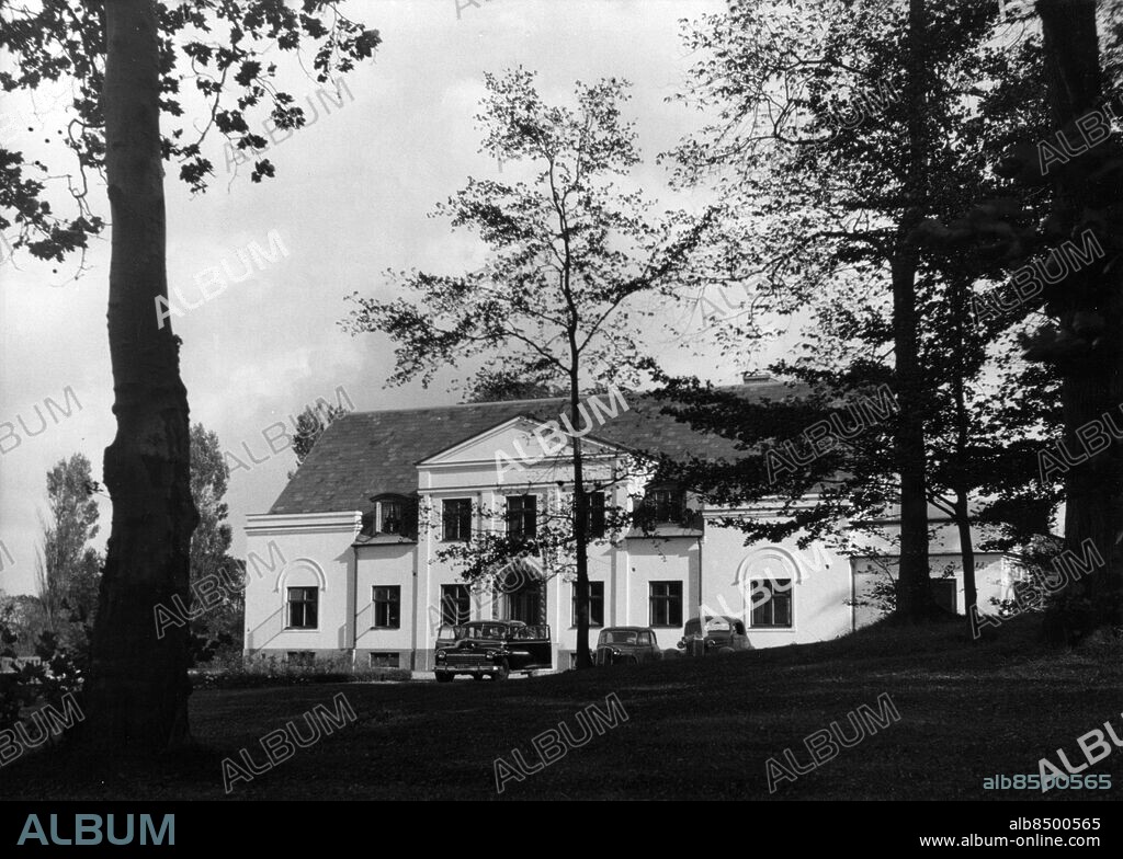 Fredriksbergs gård i Malmö 1948.. AB Weibulls. Foto: Sydsvenskan / IBL Bildbyrå.
