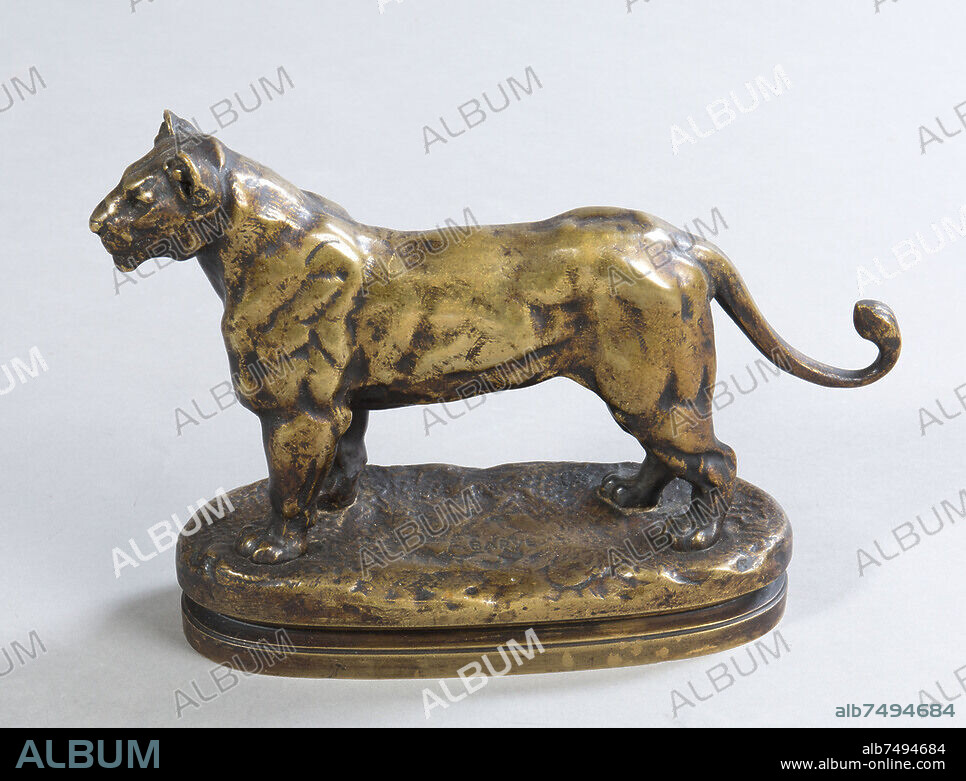 Antoine Louis Barye ( 1795-1875 ).
La lionne.
Bronze doré
Signé en creux sur la terrasse
Collection particulière.