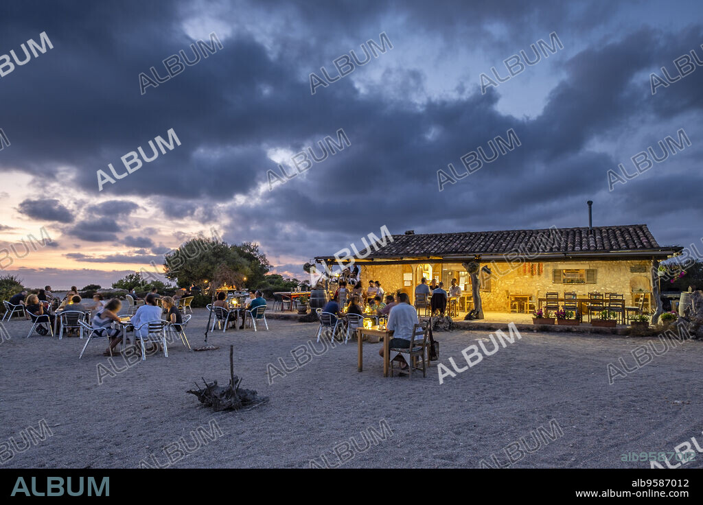 Refugi de S'aguila viewpoint restaurant, Llucmajor, Mallorca, Spain.