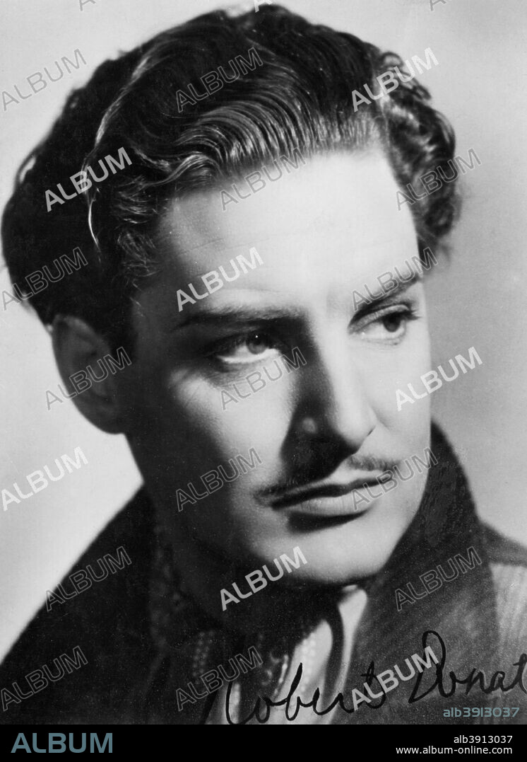 Robert Donat (1905-1958), British actor, c1930s-c1940s. Signed photograph. Born Friedrich Robert Donath, Donat made his film debut in 1932. He is best remembered for his performances in The Ghost Goes West (1935), The 39 Steps (1935) and Goodbye, Mr Chips (1939). He was awarded the Best Actor Oscar for the latter. A chronic asthmatic, he died not long after completing his last film, The Inn of the Sixth Happiness, in 1958.