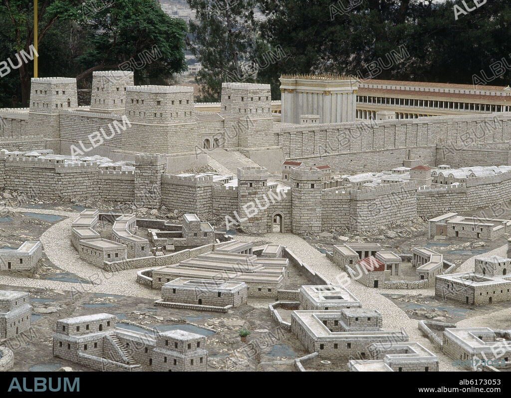 MAQUETA DE JERUSALEN - FORTALEZA ANTONIA Y MURALLA-CONSTRUIDA ENTRE EL 37/35 AC POR HERODES-TEMPLO DE JERUSALEN.