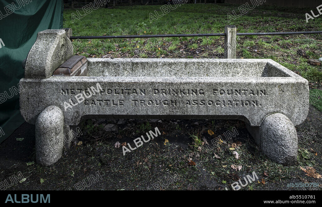 CHRIS REDGRAVE. Cattle trough and drinking fountain, Spaniards Road, Hampstead Heath, London, 2018. General view of the trough from the east, 2018.
