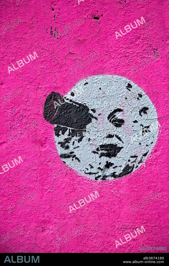 Graffiti at the East Side Gallery, Berlin Wall, Berliner Mauer, Berlin, Berlin, Germany, Europe.