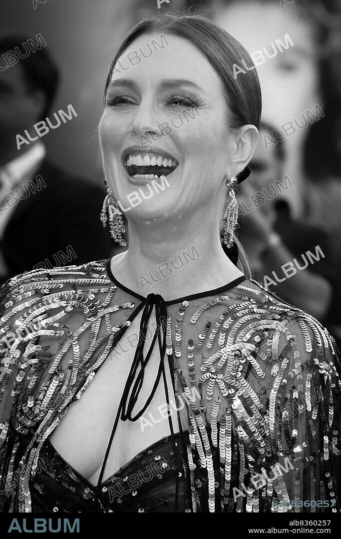 American actress Julianne Moore at the 79 Venice International Film Festival 2022. Opening ceremony, White Noise Red Carpet. Venice (Italy), August 31st, 2022 (Credit Image: © Marilla Sicilia/Mondadori Portfolio via ZUMA Press).