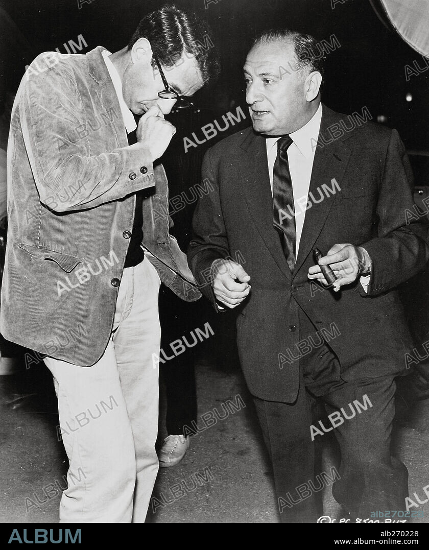 ARTHUR PENN and SAM SPIEGEL in THE CHASE, 1966, directed by ARTHUR PENN. Copyright UNITED ARTISTS.