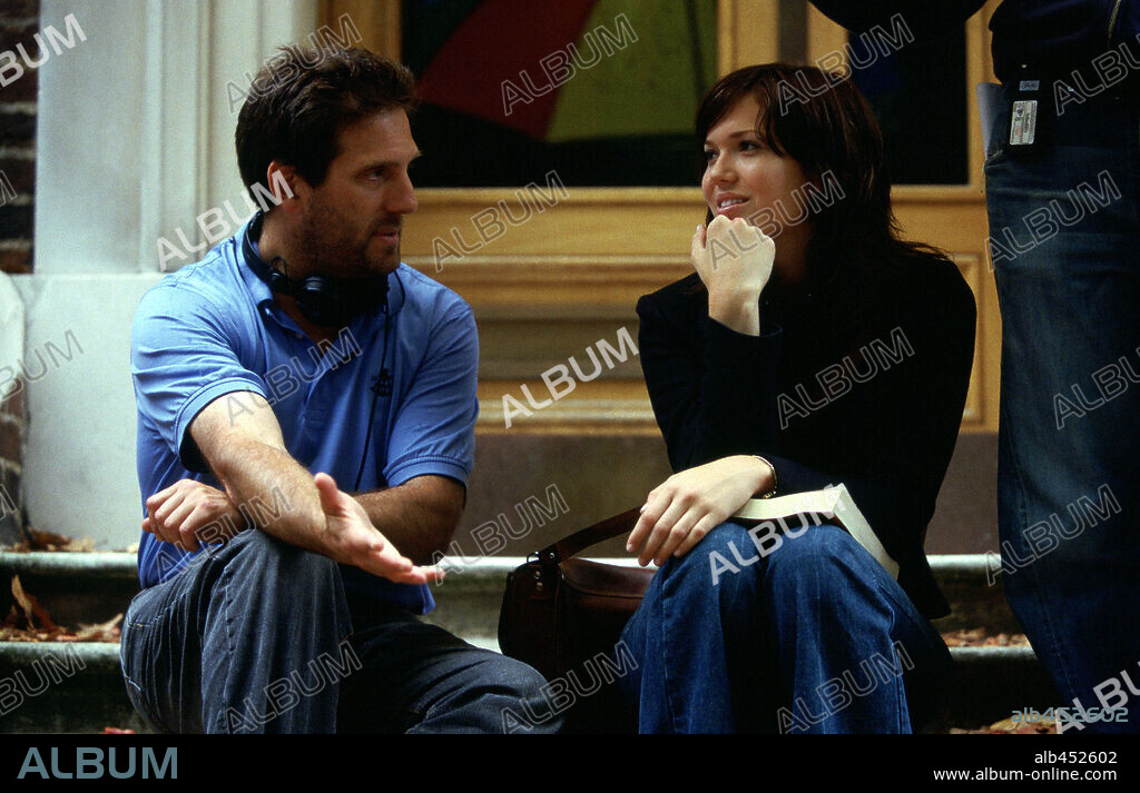 ANDY CADIFF y MANDY MOORE en DESEANDO LIBERTAD, 2004 (CHASING LIBERTY), dirigida por ANDY CADIFF. Copyright WARNER BROS. PICTURES / BUITENDIJK, JAAP.