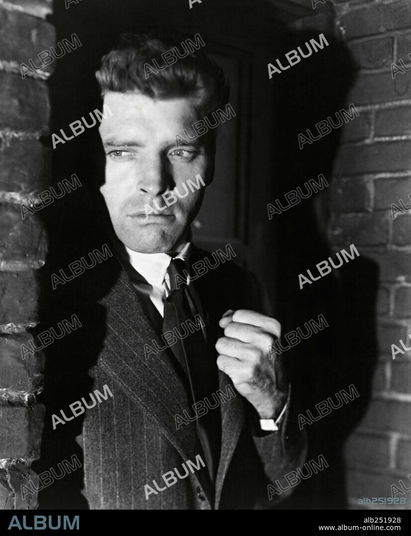 BURT LANCASTER en SANGRE EN LAS MANOS, 1948 (KISS THE BLOOD ON MY HANDS), dirigida por NORMAN FOSTER. Copyright UNIVERSAL INTERNATIONAL.