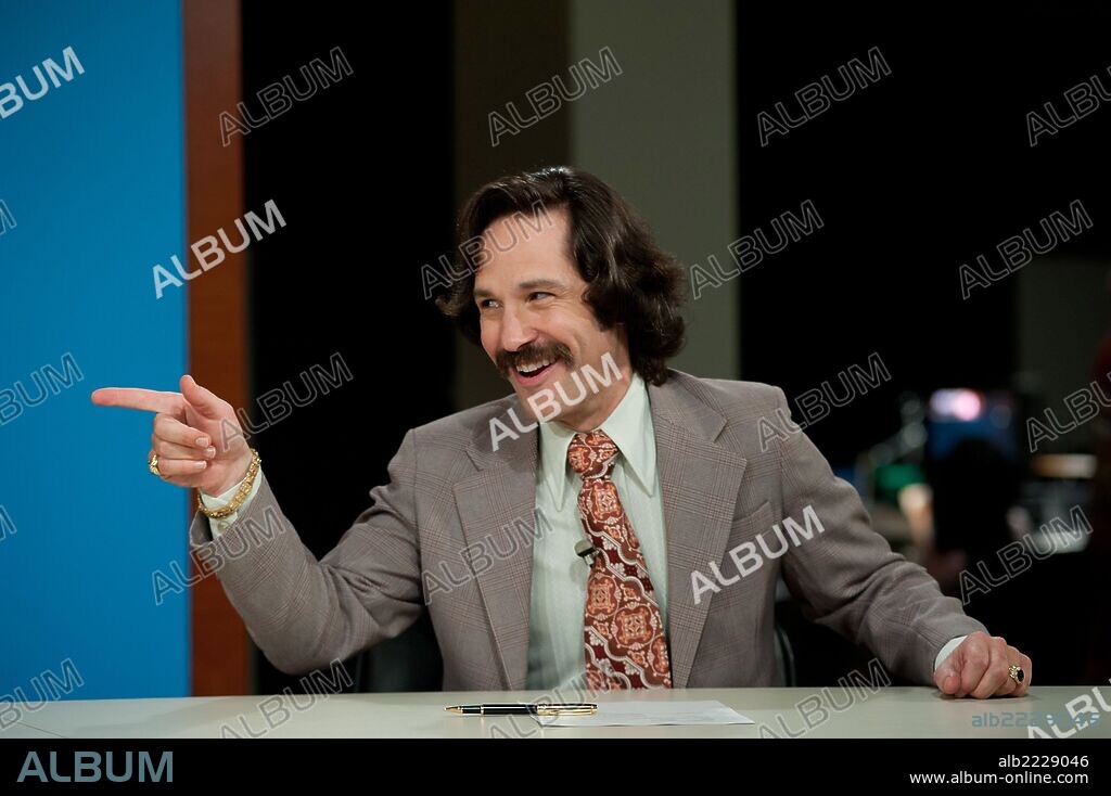 PAUL RUDD in ANCHORMAN 2: THE LEGEND CONTINUES, 2013, directed by ADAM MCKAY. Copyright PARAMOUNT PICTURES.