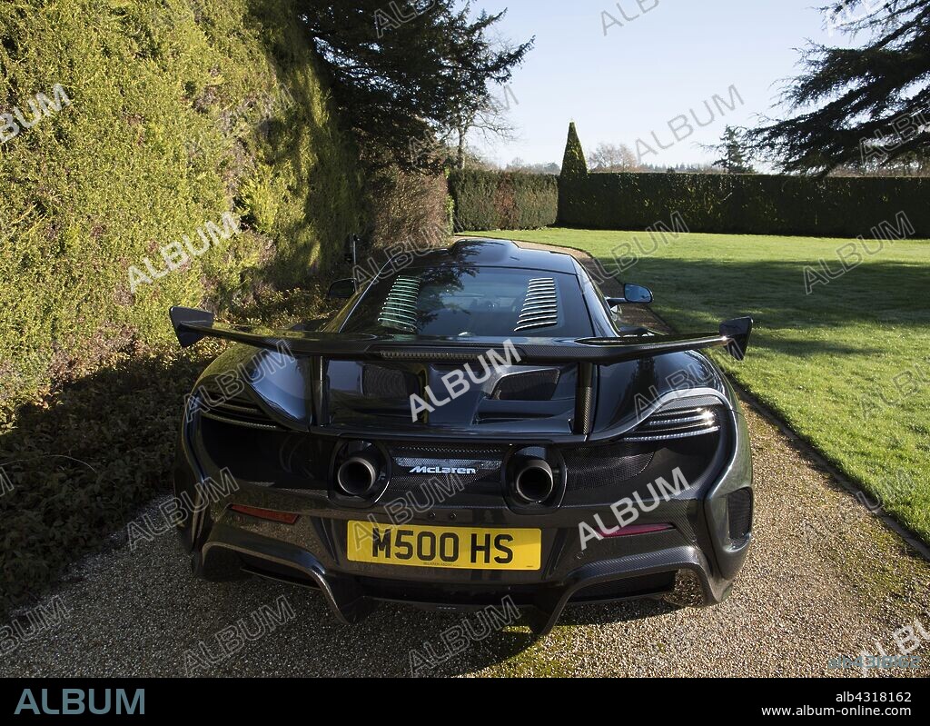 2016 McLaren MSO HS.