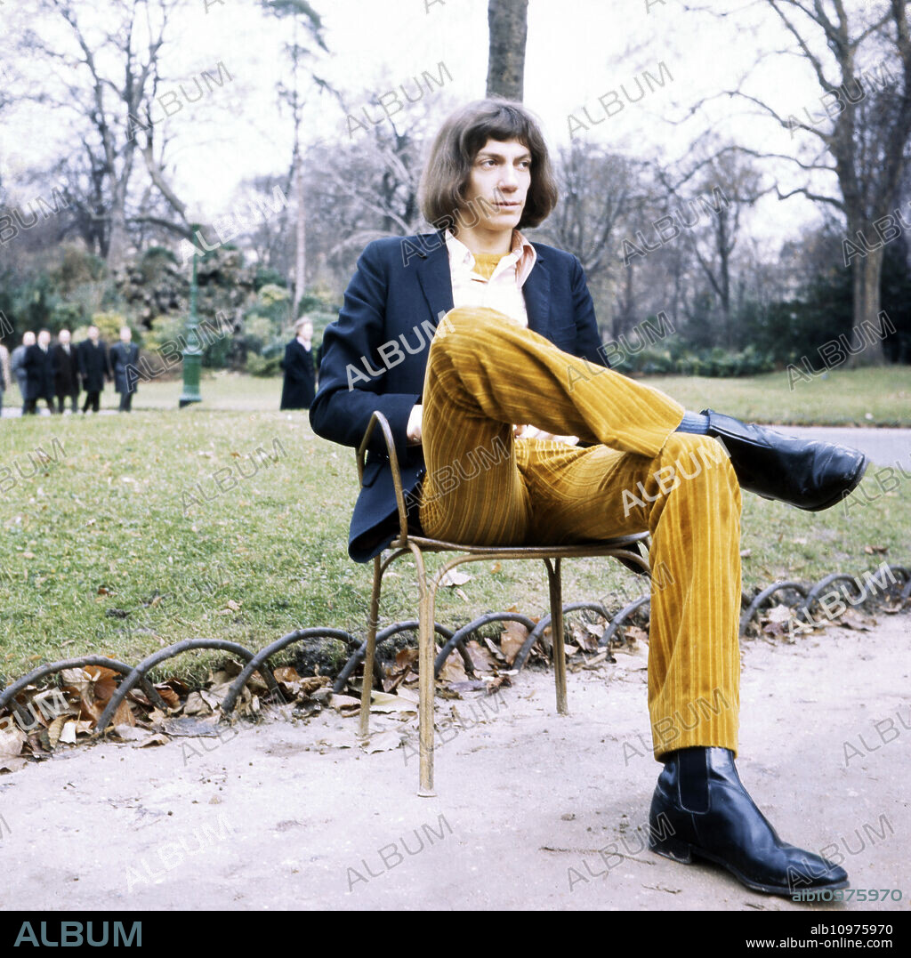 French Schlager and protest singer Antoine at the Monceau gardens at Paris, France 1968.