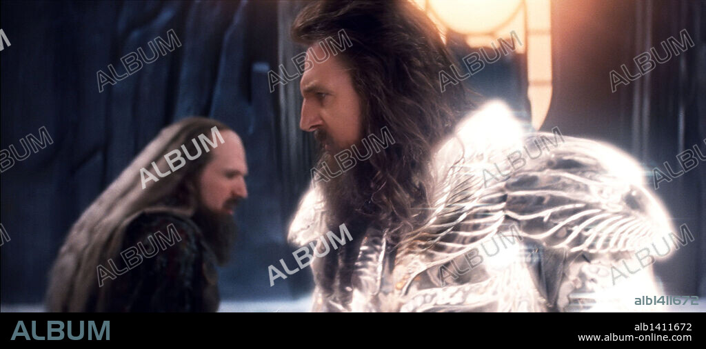 LIAM NEESON y RALPH FIENNES en FURIA DE TITANES, 2010 (CLASH OF THE TITANS), dirigida por LOUIS LETERRIER. Copyright WARNER BROSS PICTURES/THE ZANUCK COMPANY/THUNDER ROAD.