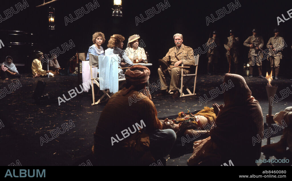 AMALA, KAMALA Pjäs av Lars Norén i regi av Bengt Lagerkvist Sänt första gången 1971-05-09 persons: IRMA CHRISTENSON;MAUD HANSSON;SIGGE FÜRST sites: SVERIGE.