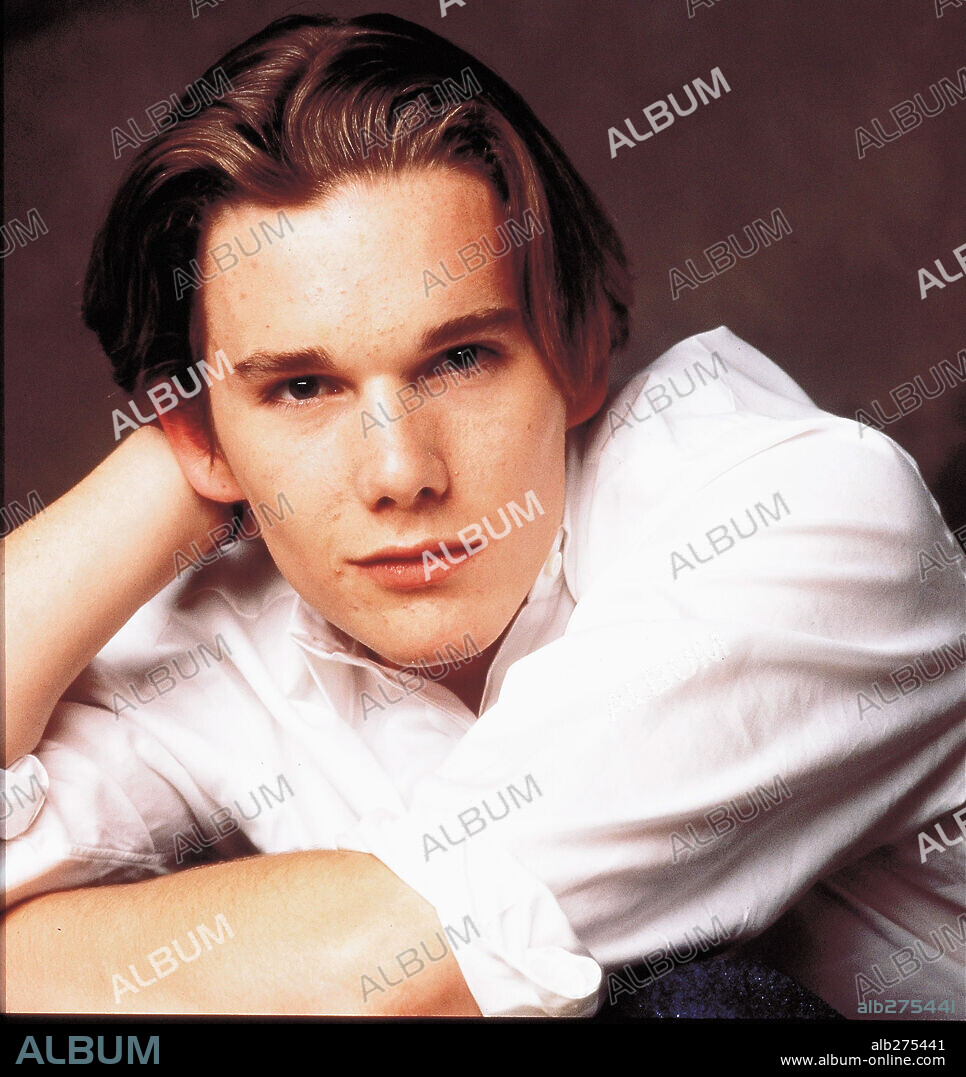ETHAN HAWKE.  1989