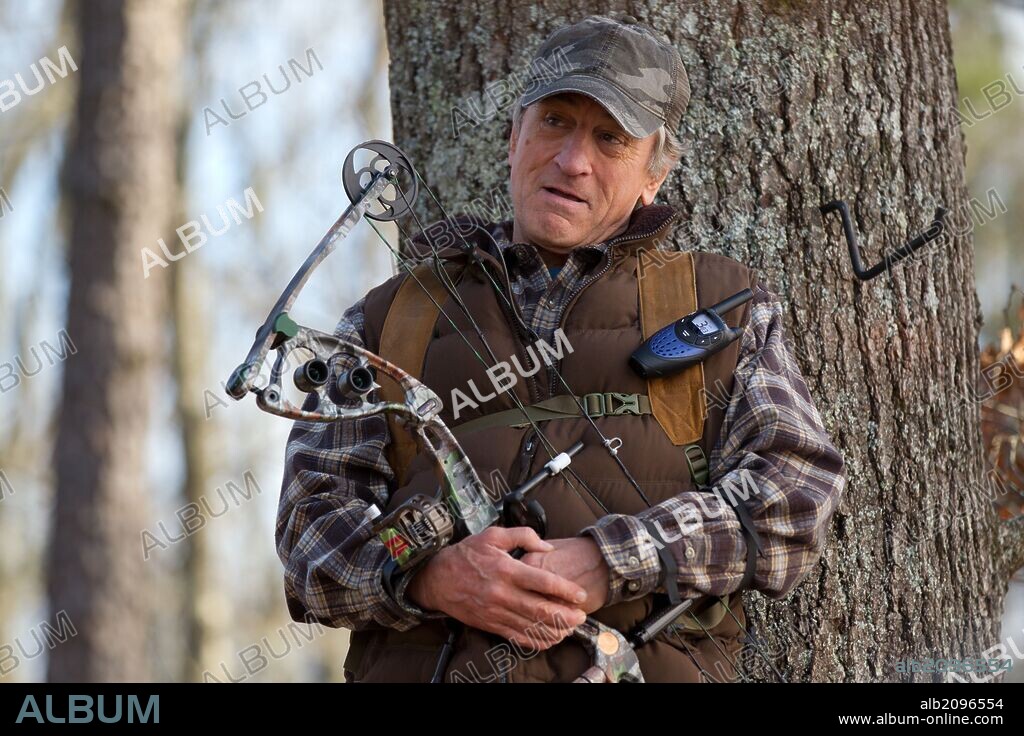 ROBERT DE NIRO dans FACE À FACE, 2013 (KILLING SEASON), réalisé par MARK STEVEN JOHNSON. Copyright MILLENNIUM FILMS.