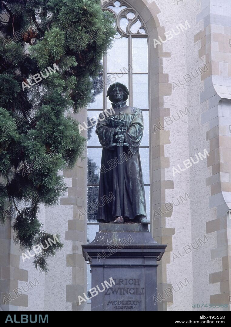 ESTATUA DE ULRICO ZWINGLIO - TEOLOGO DE LA REFORMA PROTESTANTE - 1484-1531.