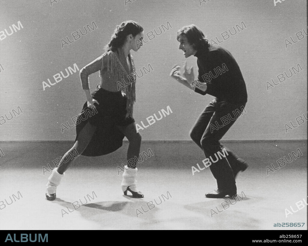 ANTONIO GADES y LAURA DEL SOL en CARMEN, 1983, dirigida por CARLOS SAURA. Copyright EMILIANO PIEDRA/TELEVISION ESPANOLA.
