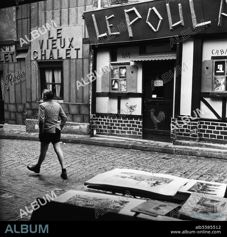 Paris (France), Le Poulailler. View of the cabaret "Le Poulailler". Photo, undated (1950s?). From a series: "Bistros - Cabarets -Night Clubs".