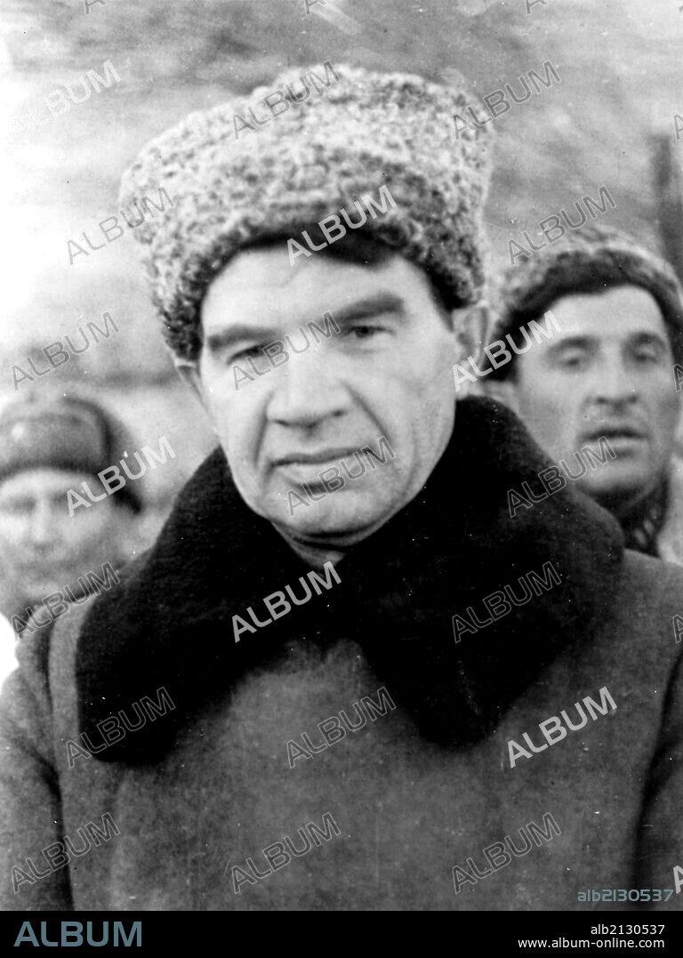 General vasily chuikov (commander of russian 62nd army at stalingrad) .