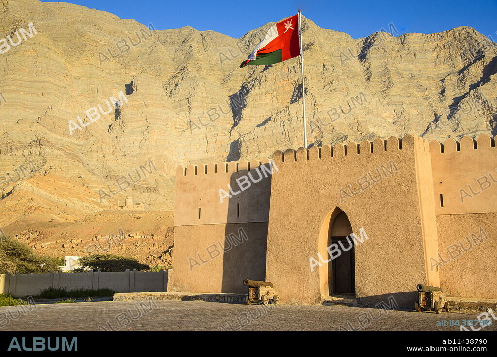 Bukha castle, Musandam, Oman, Middle East.
