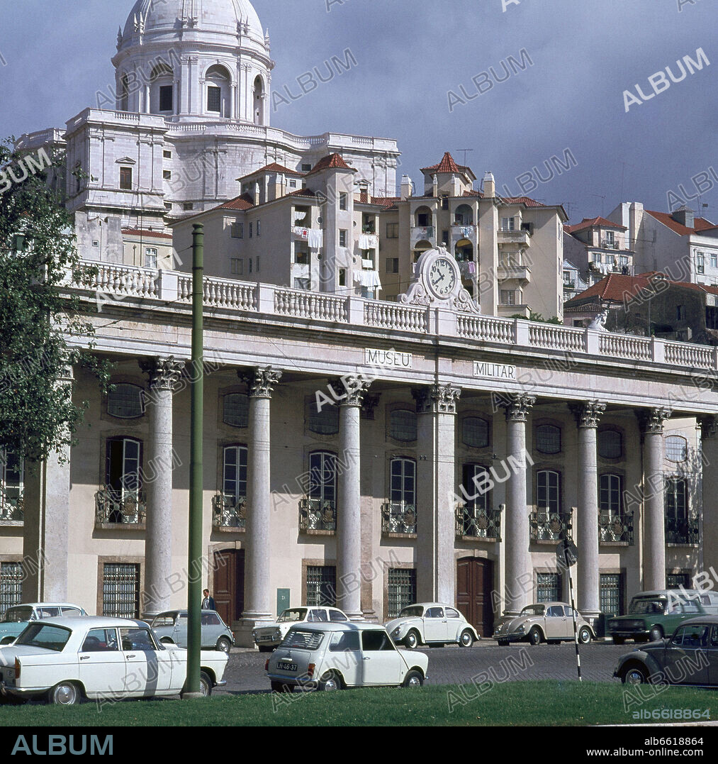 FACHADA DEL MUSEO MILITAR DE LISBOA - FOTO AÑOS 60.
