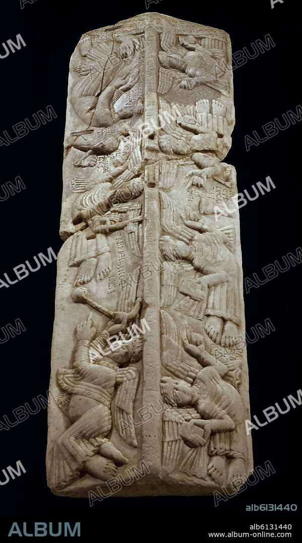Sarcophagus of Alonso Perez de Sahagun. Pedro Ansurez' son. Spanish Romanesque sculpture. Madrid, National Museum of Archeology.