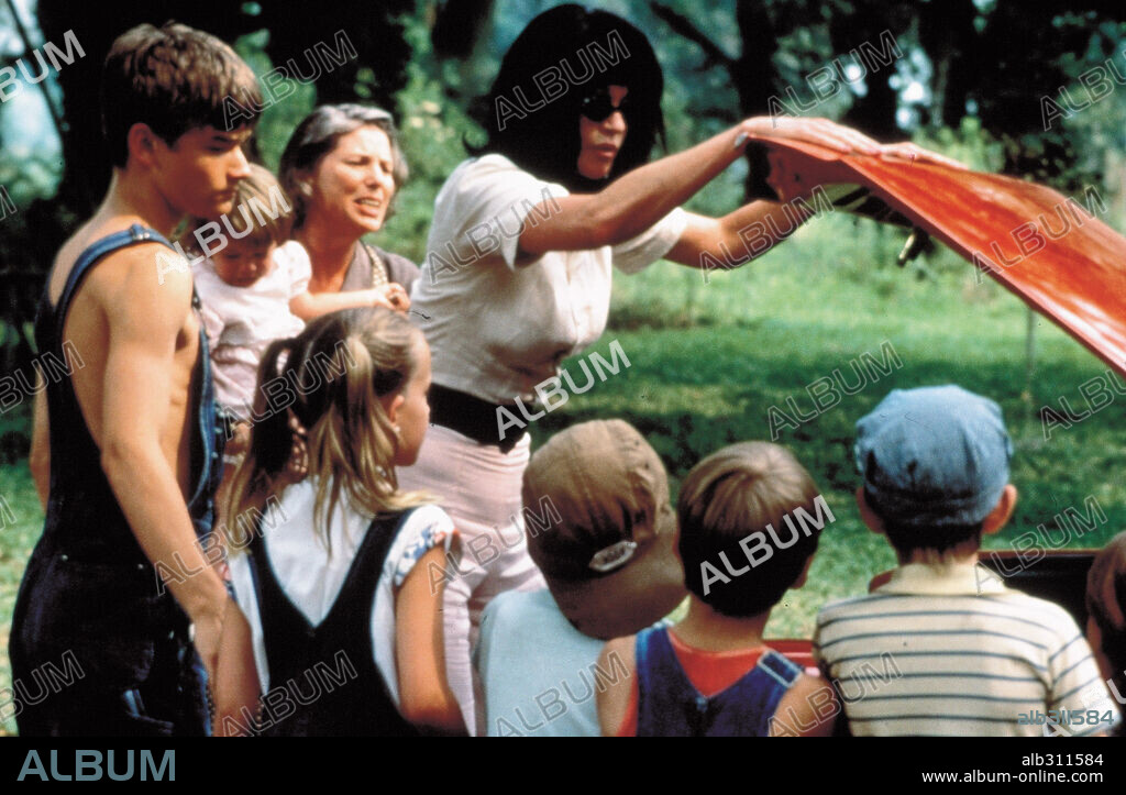 MELANIE GRIFFITH en LOCOS EN ALABAMA, 1999 (CRAZY IN ALABAMA), dirigida por ANTONIO BANDERAS. Copyright COLUMBIA TRI STAR.