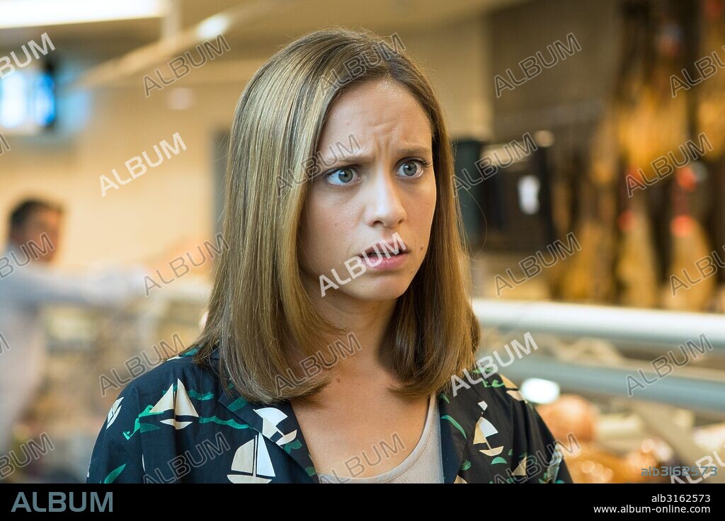 MICHELLE JENNER en TENEMOS QUE HABLAR, 2016, dirigida por DAVID SERRANO. Copyright ATRESMEDIA CINE.