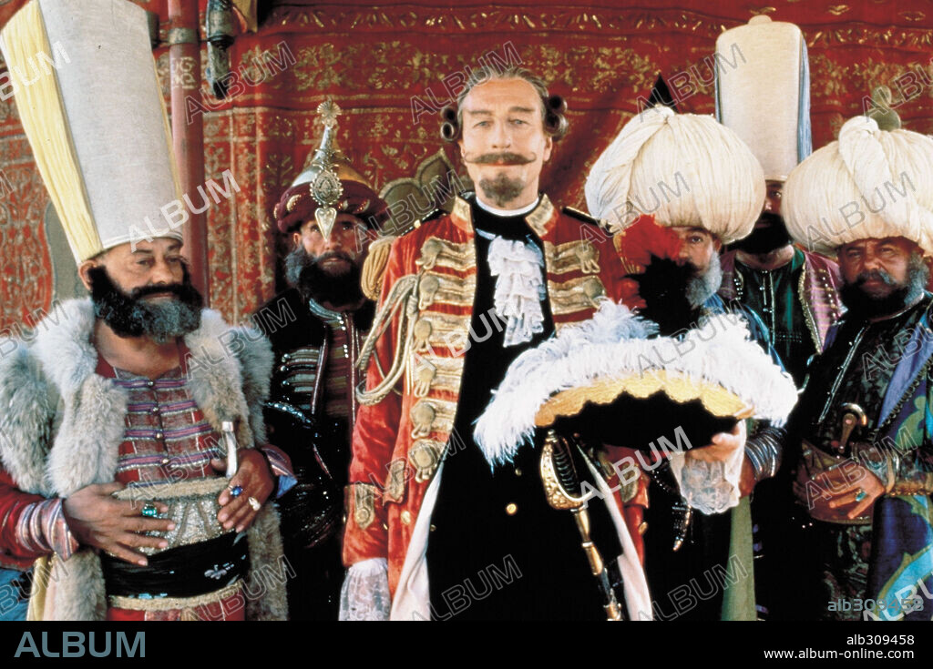 JOHN NEVILLE en LAS AVENTURAS DEL BARÓN MUNCHAUSEN, 1988 (THE ADVENTURES OF BARON MUNCHAUSEN), dirigida por TERRY GILLIAM. Copyright COLUMBIA PICTURES.
