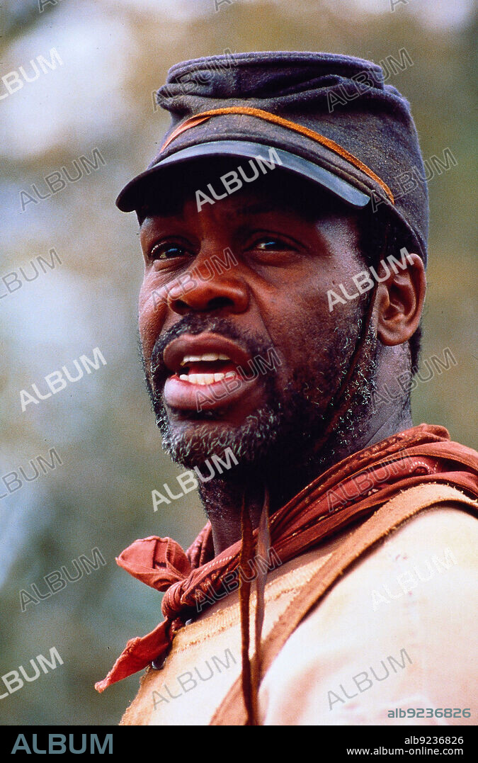 DANNY GLOVER in LONESOME DOVE, 1989, directed by SIMON WINCER. Copyright ALIANZA FILMS INTERNATIONAL/MOTOWN PROD./QUINTEX ENTERTAINME.