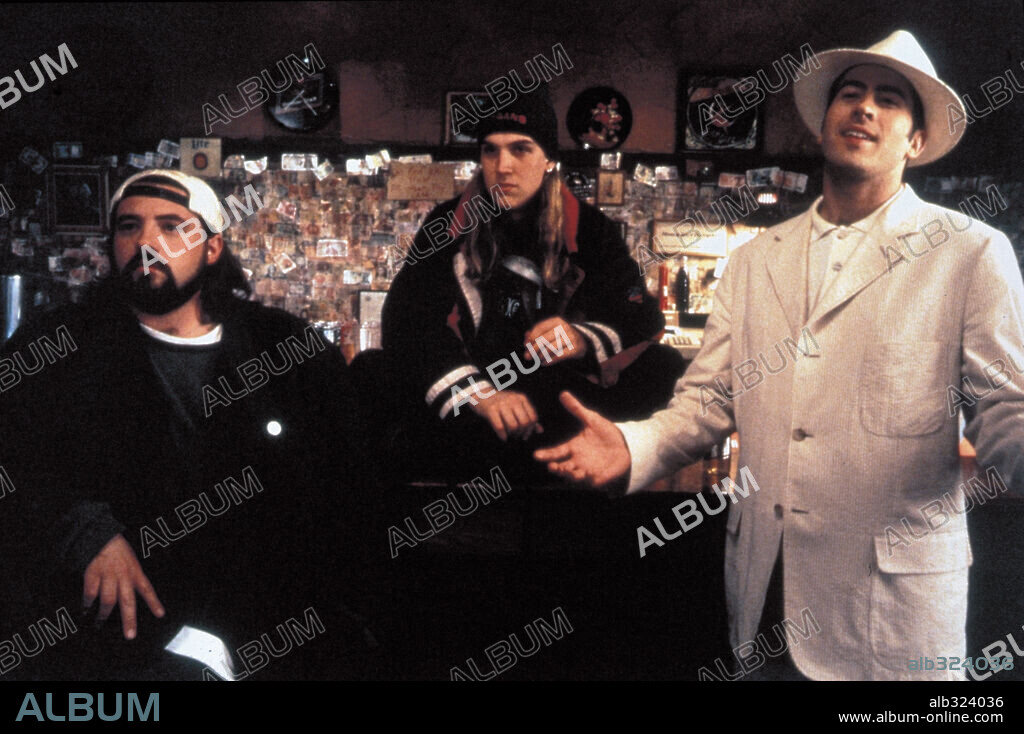 JASON LEE, JASON MEWES and KEVIN SMITH in DOGMA, 1999, directed by KEVIN SMITH. Copyright VIEW ASKEW.