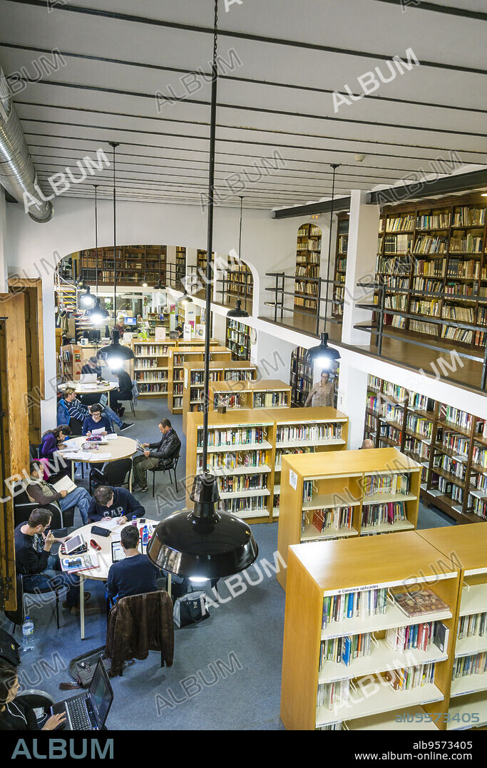 Biblioteca de Cultura Artesana,Centre Cultural la Misericòrdia ,Palma de Mallorca , Mallorca, Balearic islands, spain.