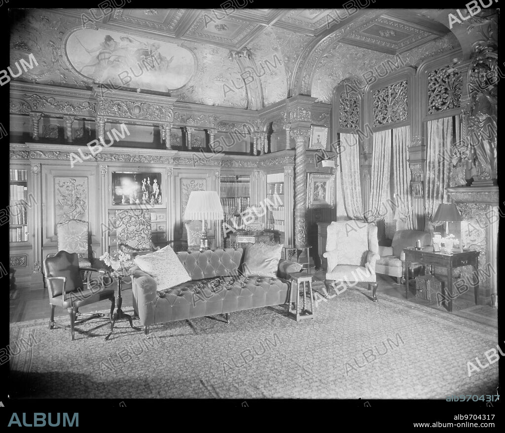 Residence of Potter Palmer, 1350 N Lake Shore Drive, interior of library, Chicago, Illinois, ca. 1900.