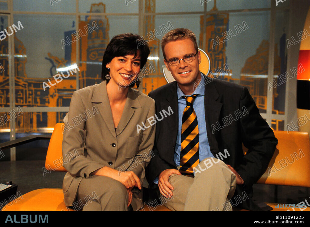 New faces in the "ZDF Morning Magazine". Patricia Schäfer is the new main presenter, who will present the show together with her colleague Cherno Jobatey from Monday, October 5, 1998. MAYBRIT ILLNER's new partner will be CHRISTIAN SIEVERS / Headline: ZDF - Morning Magazine.