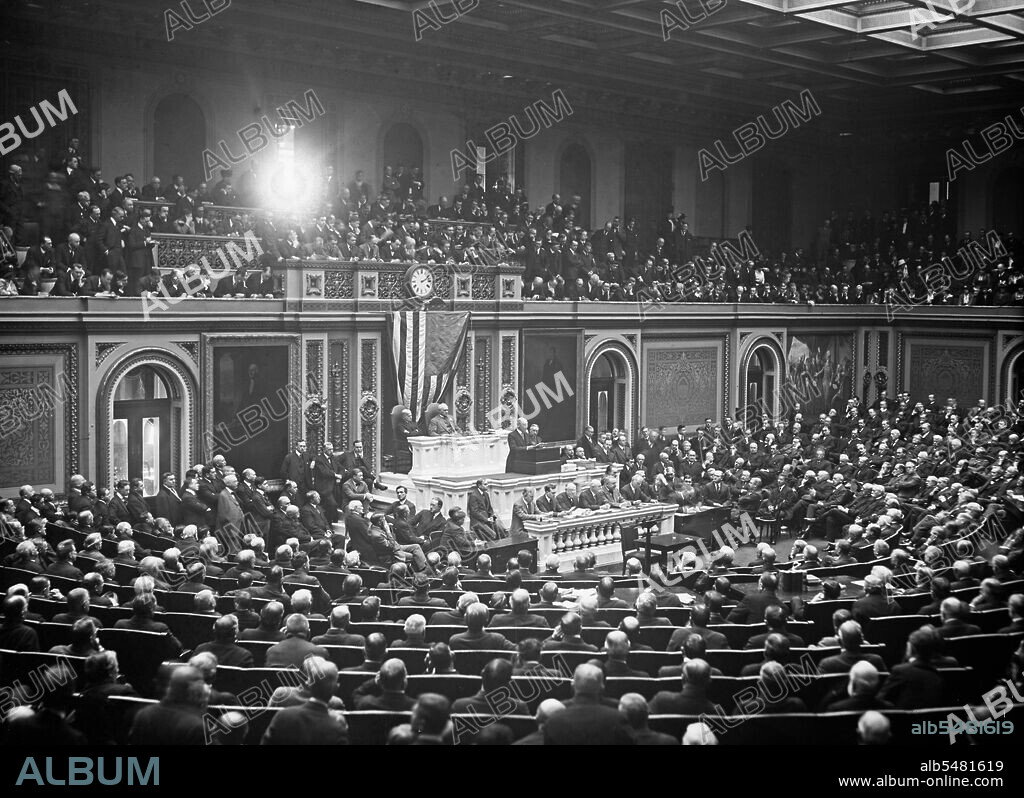 President Woodrow Wilson addresses Congress ca. between 1909 and 1925.