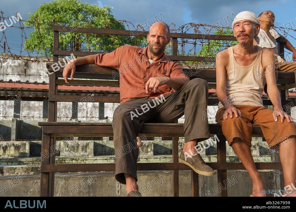 JASON STATHAM in MECHANIC: RESURRECTION , 2016, directed by DENNIS GANSEL. Copyright CHARTOFF-WINKLER PROD/DAVIS-FILMS/ME2/MILLENNIUM FILMS.