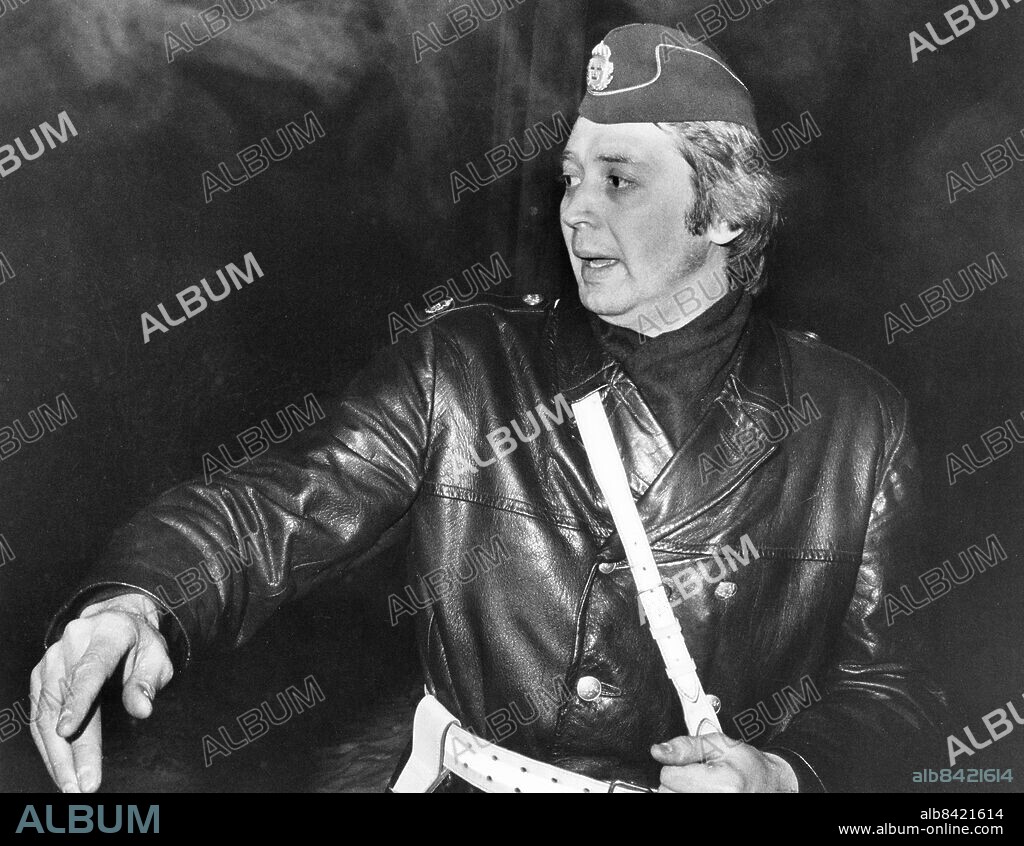 STOCKHOLM 1976. Polisman Leif Isaksson var någon millimeter från att skjutas när han och kollegan Karl-Gunnar Carlsson ingrep vid ett stöldförsök i en Brommavilla. En av brottslingarna sköt mot de båda polismännen och dödade Carlsson.. Foto: Jan Wirén / EXP / TT / Kod: 48. **AFTONBLADET OCH BAROMETERN OUT**.