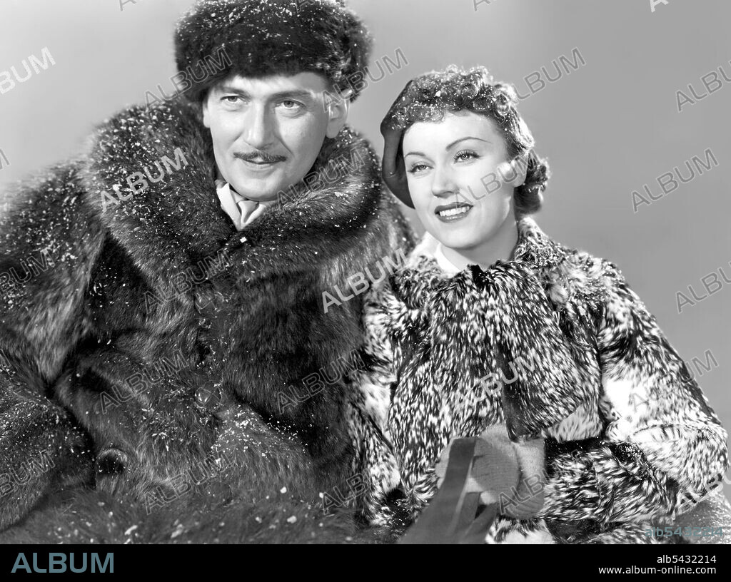 FAY WRAY and PAUL LUKAS in THE COUNTESS OF MONTE CRISTO, 1934, directed by KARL FREUND. Copyright UNIVERSAL PICTURES.