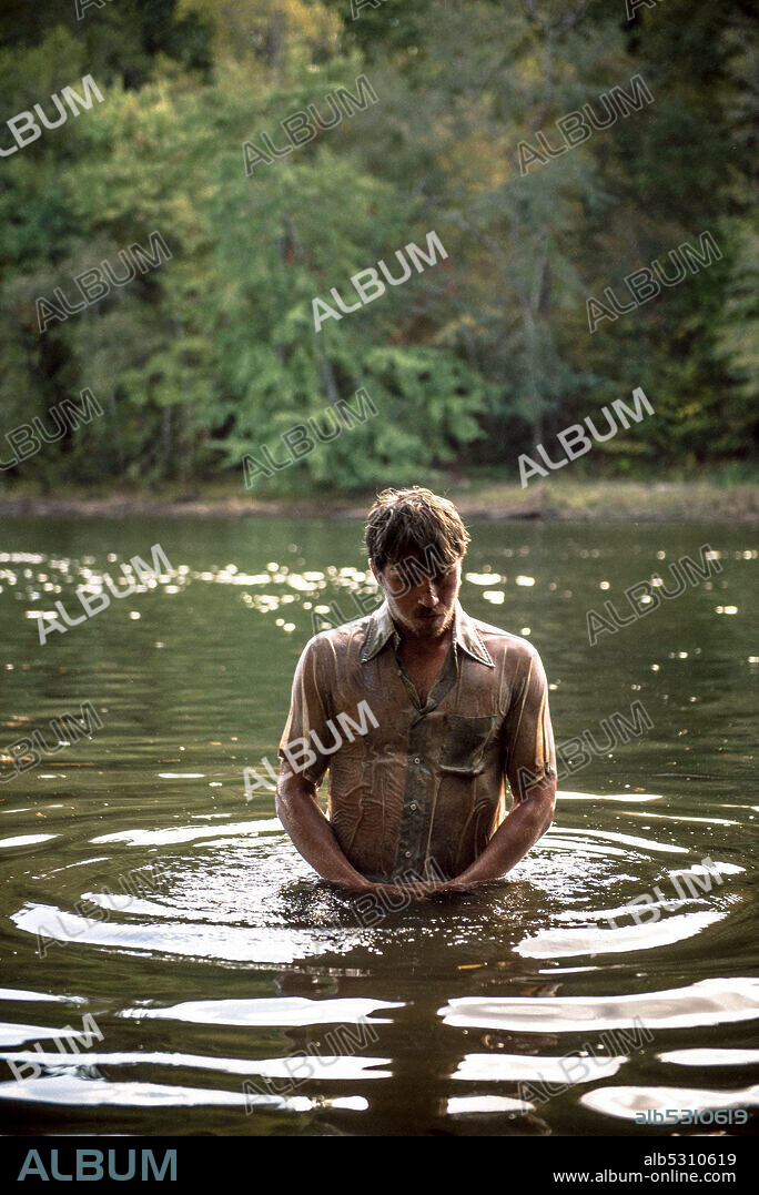 GARRETT HEDLUND en BURDEN, 2018, dirigida por ANDREW HECKLER. Copyright THEFYZZ.
