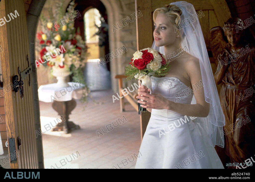 BRITTANY MURPHY dans JUST MARRIED, 2003, réalisé par SHAWN LEVY. Copyright 20TH CENTURY FOX.