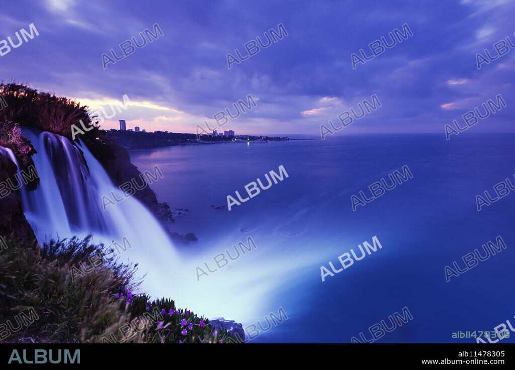 Duden Kiyi Selalesi Waterfall falling directly into the sea, Antalya, Pamphylia, Turquoise Coast, Mediterranean Region, Anatolia, Turkey, Asia Minor Eurasia.