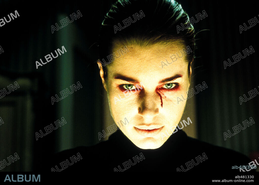 REBECCA ROMIJN en EL ENVIADO, 2004 (GODSEND), dirigida por NICK HAMM. Copyright 2929 PROD/ARTIST PROD. GROUP/BLUE PROD/LIONS GATE FILMS.