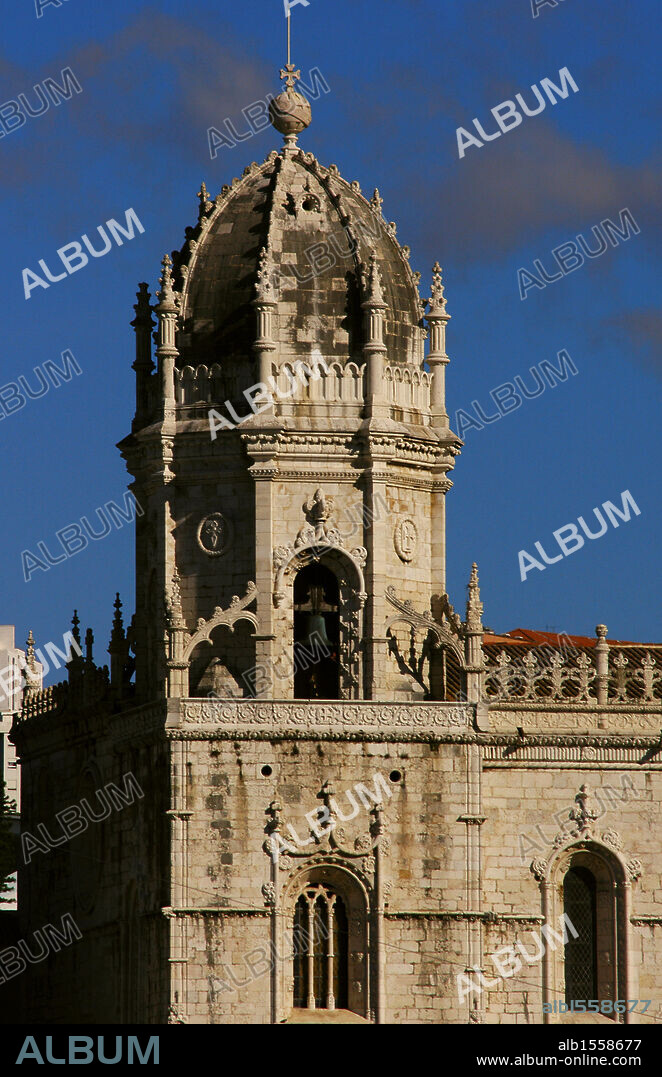 Portugal. Lisbon. Jerónimos Monastery. Built in Portuguese late Gothic Manueline style by Diogo de Boitaca (ca.1460-1527). UNESCO World Heritage Site since 1983. Architectural detail.