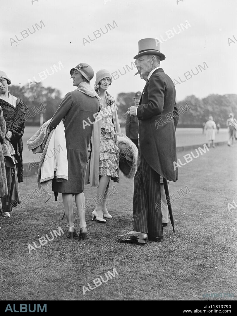 Polo at Hurlingham - El Gordo versus Hurricanes . Duchess of Peneranda , Lady Alexandra Metcalfe , Colonel Duff . 30 June 1928.