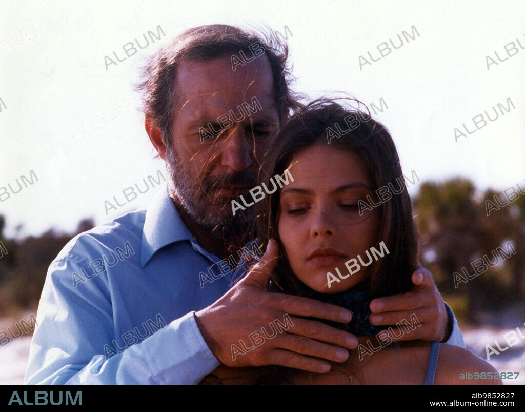 BEN GAZZARA and ORNELLA MUTI in TALES OF ORDINARY MADNESS, 1981 (STORIE DI ORDINARIA FOLLIA), directed by MARCO FERRERI. Copyright GINIS FILM.