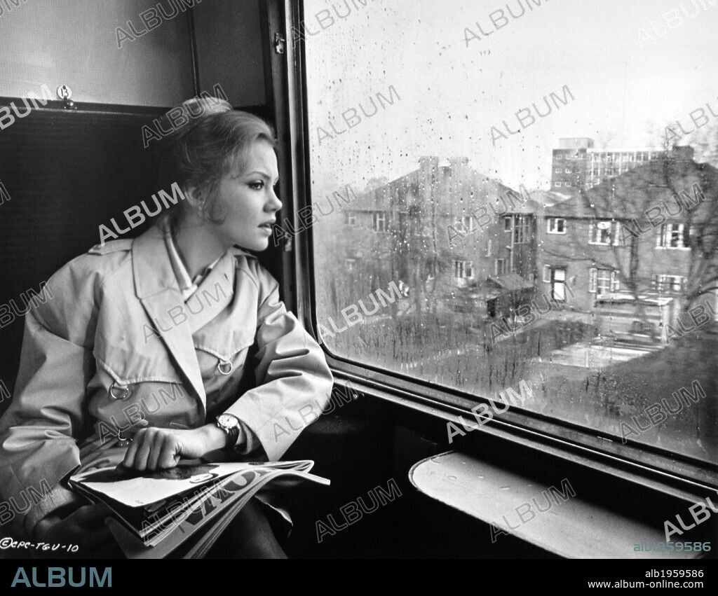 HAYLEY MILLS in TAKE A GIRL LIKE YOU, 1970, directed by JONATHAN MILLER. Copyright ALBION FILM CORP.