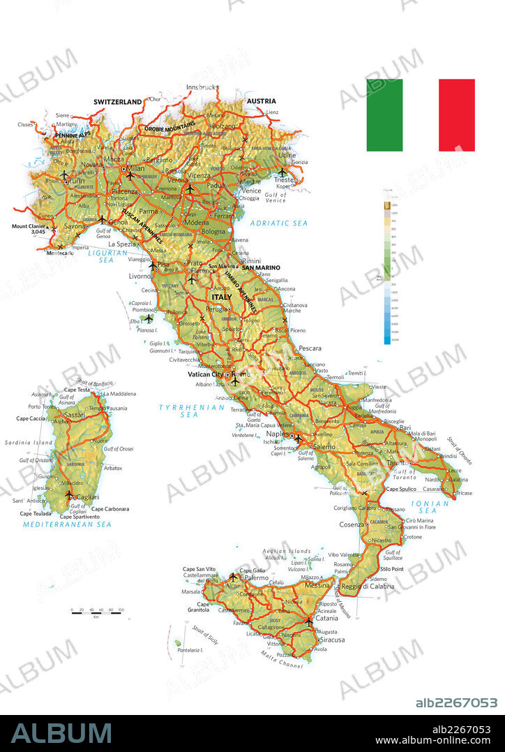 ITALIA. Mapa físico y político de Italia.