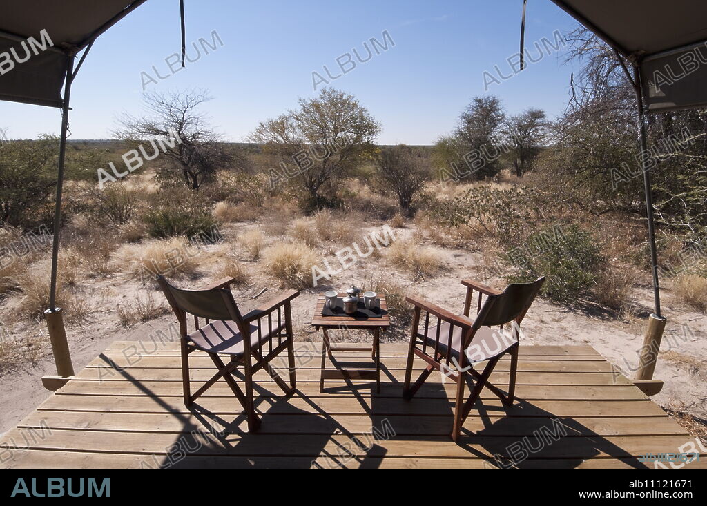 Kalahari Plains Camp, Deception Valley, Central Kalahari Game Reserve, Botswana, Africa.