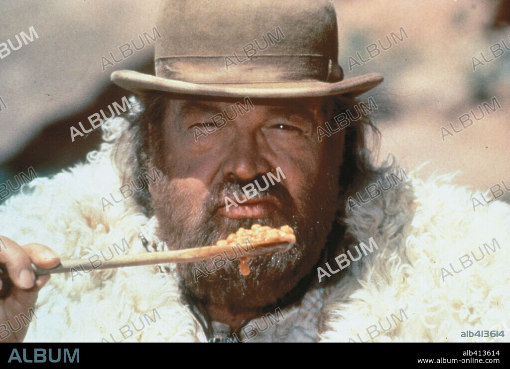 BUD SPENCER in TROUBLEMAKERS, 1994 (NOTTE DI NATALE, BOTTE DI NATALE), directed by TERENCE HILL. Copyright RIALTO FILM.